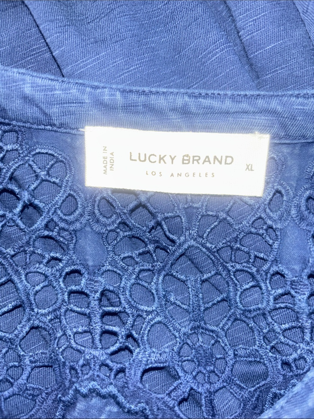 Lucky Brand Pullover Lace Trimmed Top size XL - Picture 7 of 9